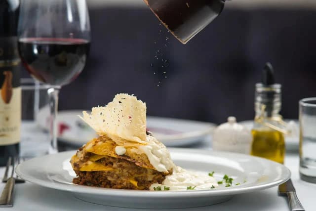 Ryn gdzie zjeść: Odkryj najlepsze restauracje i ich smaki