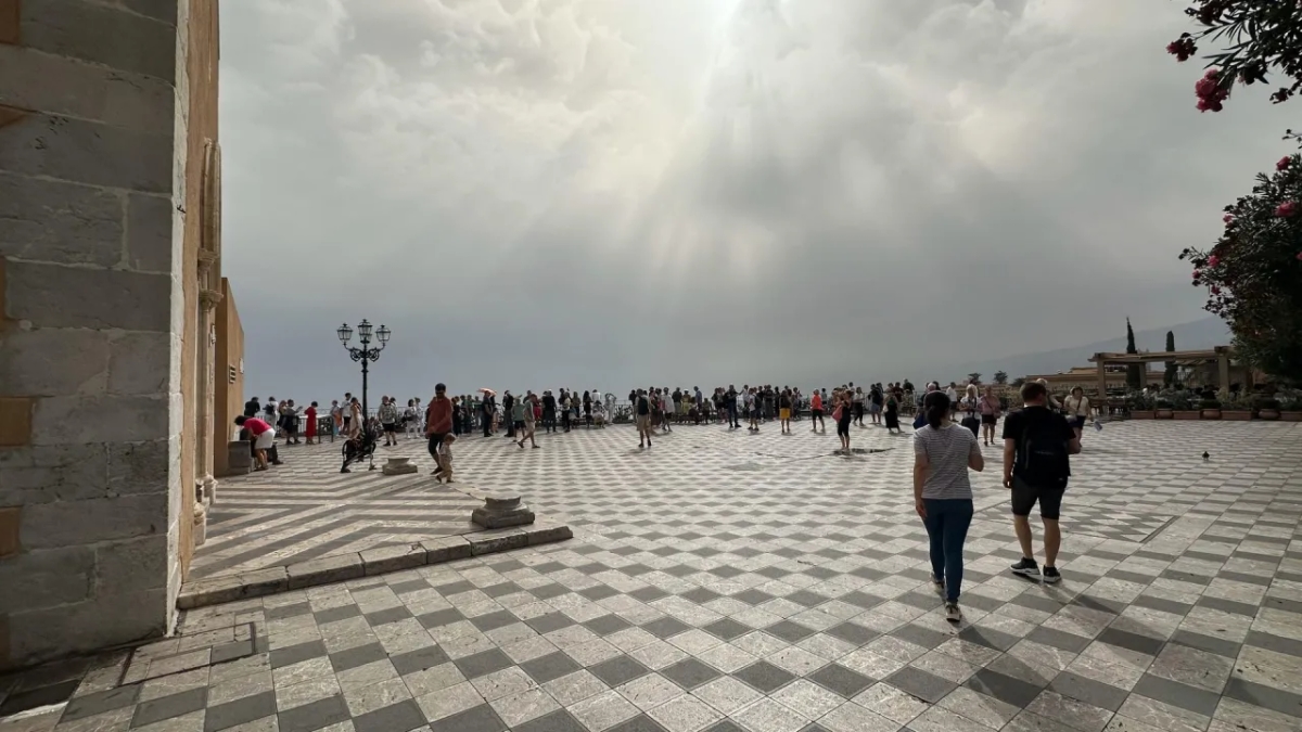 Taormina gdzie zjeść: odkryj najlepsze restauracje i lokalne smaki